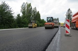 «Укравтодор» взялся за Донбасс