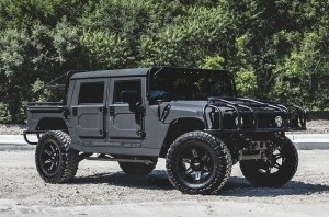 Ребята из Детройта построили динамичный Hummer H1
