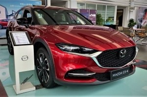 Кроссовер Mazda CX-4 снова бестселлер Кроссовер Mazda CX-4 снова бестселлер