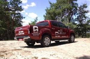 Isuzu D-Max: фантастический зверь по фантастической цене! Isuzu D-Max: фантастический зверь по фантастической цене!