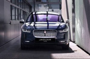 Вдосконалений Jaguar I-Pace 2021: нові технології і прискорена зарядка Вдосконалений Jaguar I-Pace 2021: нові технології і прискорена зарядка