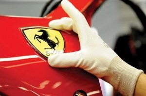 Ferrari тестирует новый гибрид (видео)