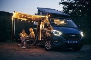 Ford Transit Nugget Plus обзавёлся подъёмной крышей Ford Transit Nugget Plus обзавёлся подъёмной крышей