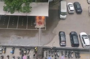 Китайский электрокар взорвался во время зарядки (видео)