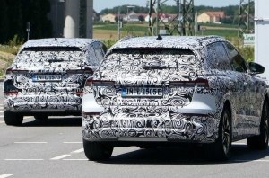Audi тестирует сразу два новых Q4 e-tron Audi тестирует сразу два новых Q4 e-tron
