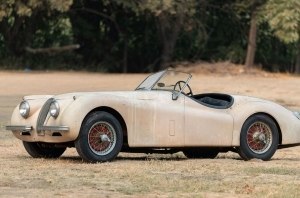 66-летний Jaguar прямиком из сарая 66-летний Jaguar прямиком из сарая