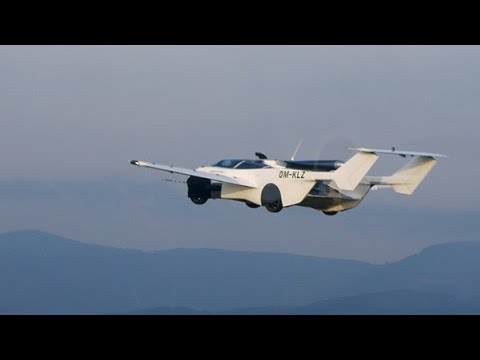 Видео: первый полёт летающего автомобиля AirCar со складными крыльями
