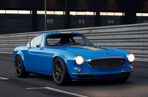 Ничего лишнего: интерьер Volvo P1800 Cyan