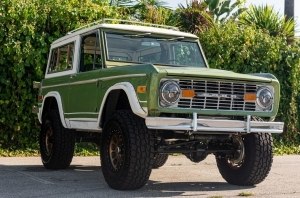В продаже Ford Bronco с мотором V8