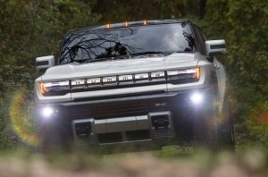 GMC Hummer пользуется огромным спросом