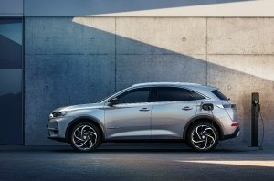 Plug-in гібрид DS 7 Crossback E-TENSE 4×4 вже в Україні
