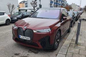 BMW iX: фото «живьем» BMW iX: фото «живьем»