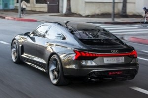 Главный дизайнер Audi раскрыл детали e-tron GT