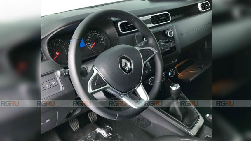 Первое фото салона нового Renault Duster для России Первое фото салона нового Renault Duster для России