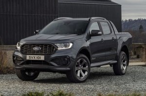 Ford представил пикап для трека? Ford представил пикап для трека?