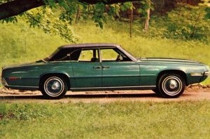 Ford хочет вернуть легендарный Thunderbird?