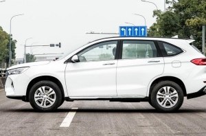 Haval M6: смена имиджа и перекроенный салон