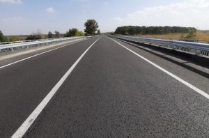 На новой бетонной дороге в Полтавской области открывают два объезда, построенных с нуля