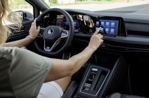 Компания Volkswagen отправит на ремонт 56 000 автомобилей Golf