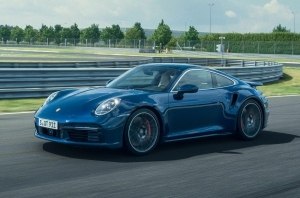 Porsche не хочет расставаться с ДВС