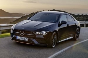 Mercedes отзывает 1,3 млн машин