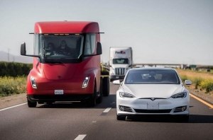 500 кВт/ч: базовая батарея Tesla Semi