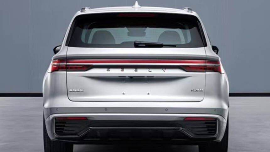 Новый флагман Geely частично рассекречен