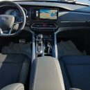 Раскрыты цены и интерьер кроссовера JAC S7 в России