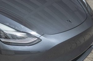 LG хочет производить батареи для Tesla не только в Китае