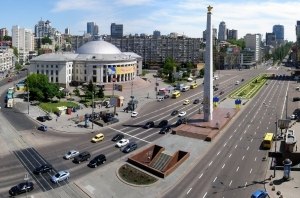 В Киеве реорганизуют движение на площади Победы В Киеве реорганизуют движение на площади Победы