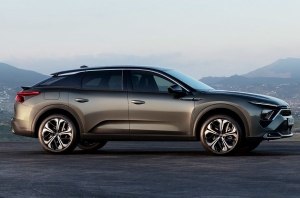 Citroen возвращается в сегмент D Citroen возвращается в сегмент D
