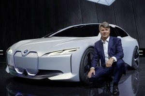 Серьезно? Глава BMW раскритиковал дизайн электромобилей конкурентов Серьезно? Глава BMW раскритиковал дизайн электромобилей конкурентов