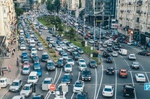 Сколько времени мы стоим в пробках?