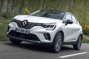 Гибридных Renault стало ещё больше