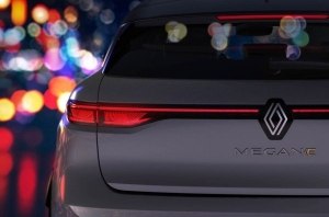 У Renault розповіли про свою стратегію: до 2030 г. 9 з 10 авто будуть електрифікованими