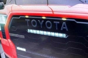 Рассекретили новую Toyota Tundra в самом «злом» исполнении