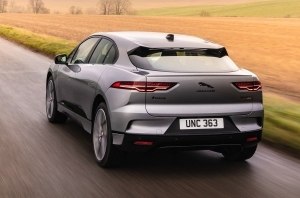 Обновленный Jaguar I-Pace: быстрая зарядка и продвинутая мультимедиа Обновленный Jaguar I-Pace: быстрая зарядка и продвинутая мультимедиа