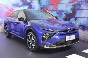 Новый Citroen C5 X встал на конвейер Новый Citroen C5 X встал на конвейер