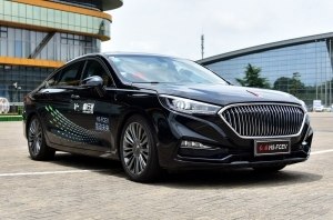 Китайский привет Тойоте: водородный Hongqi H5 прошёл первые испытания