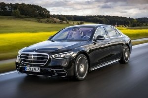 Розеточный S-class поступил в продажу