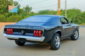 Классический Mustang на базе старого Hyundai Accent