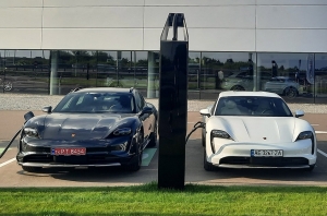 43.000 Porsche Taycan дали сбой