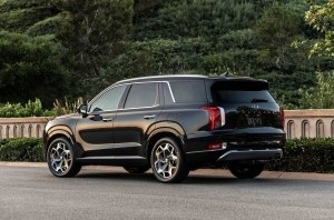 Обновленный Hyundai Palisade попался на фотошпионам Обновленный Hyundai Palisade попался на фотошпионам
