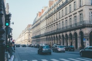 Какая из стран ЕС против перехода на электрокары?