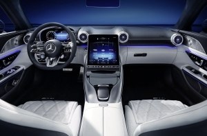 Mercedes-AMG раскрыл салон нового SL