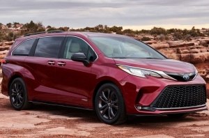 Обновлённый минивэн Toyota Sienna дебютирует на грядущем автосалоне в Чэнду