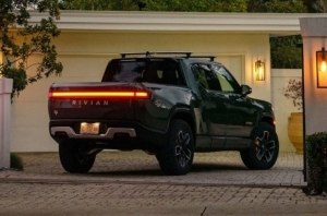 Rivian готовит компактные электромобили Rivian готовит компактные электромобили