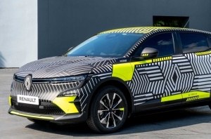 Раскрыли интерьер электрического Renault Megan E