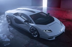 Реинкарнация Countach: Lamborghini представила новый суперкар Реинкарнация Countach: Lamborghini представила новый суперкар