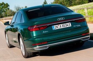 Audi представила A8 L нового модельного года Audi представила A8 L нового модельного года